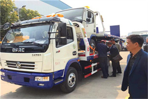 都兰汽车道路救援拖车价格